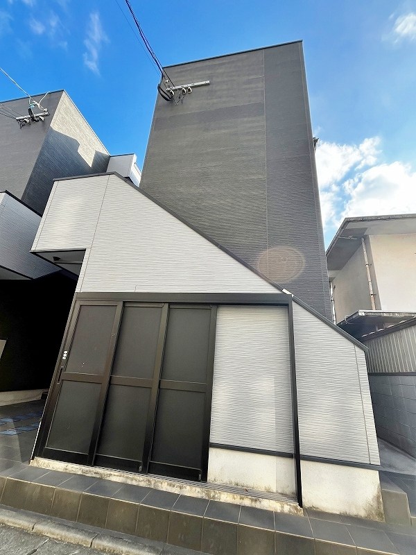 RideⅡ(ライド　ツー） 205号室 外観