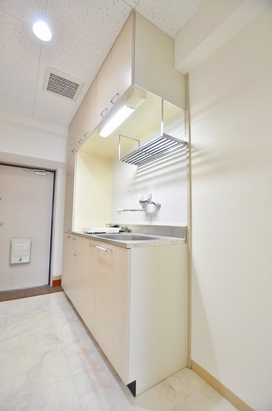 F&amp;#39;sflats古船場 (エフズフラッツ古船場) キッチン