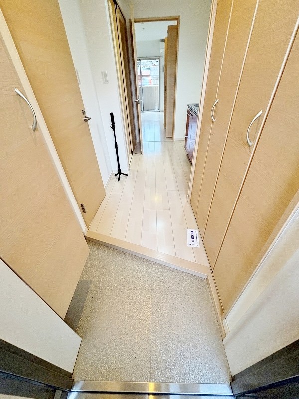 ｍａｌｖａｒｏｓａ(マルヴァローザ) 玄関