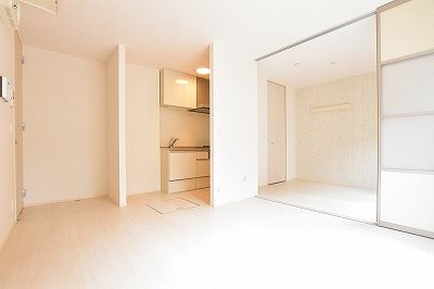 ヴェルジェ深田Ⅴ リビング