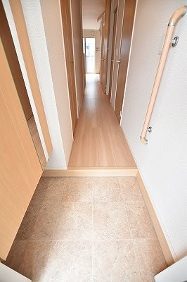 ＣＨＲ－２６ 玄関