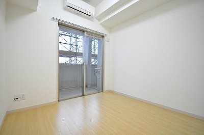 ウイングス城野駅前 リビング