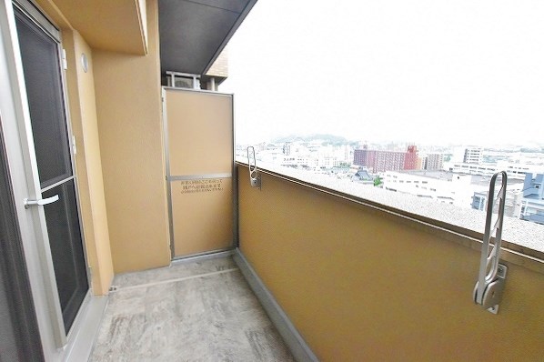 ウイングス城野駅前  ベランダ