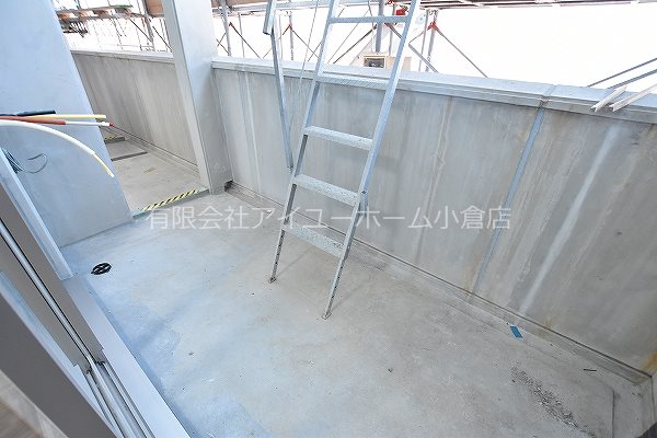 ウイングス城野駅前 ベランダ