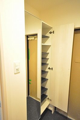CENTERMARK三萩野(センターマーク三萩野)  玄関