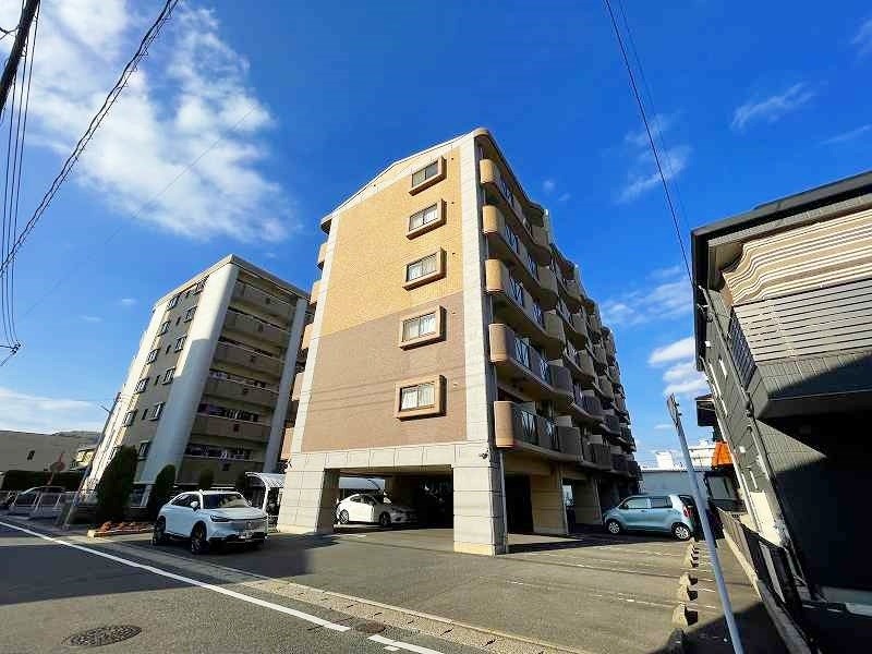 エステイト守恒 507号室 外観