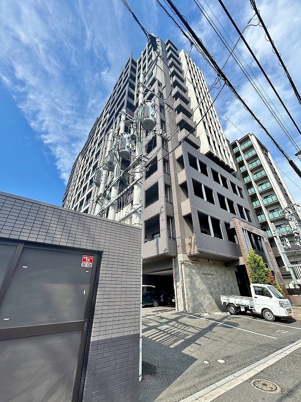 THE SQUARE Platinum Residence（ザ・スクエアプラチナレジデンス） 1102号室 外観