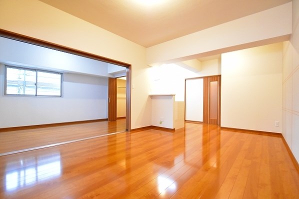 サンシャインプリンセス五番街 リビング