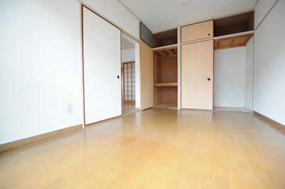 森田ハイツ ベッドルーム