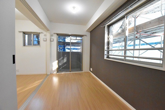 アピアランス歯大前 リビング