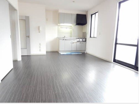 オーボアパティールⅡ　Ａ棟  リビング