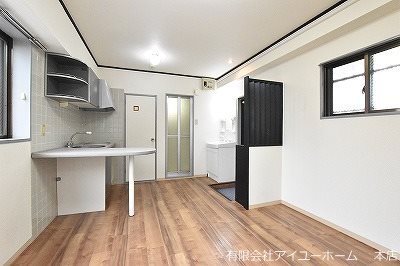 サンシティ城野 リビング