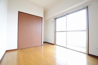 ファミリーハウス勝山 ベッドルーム