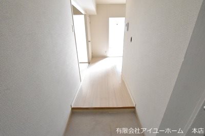 小文字ハイツ (山門町)  玄関
