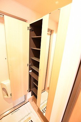 Ｃｅｒｅｚｏ．Ｏｎｅ（セレッソワン） 玄関