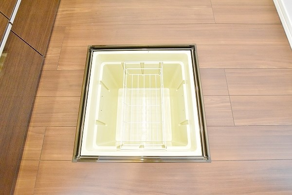 Une beau palais（ｴﾇﾎﾞｰﾊﾟﾚ）   その他25