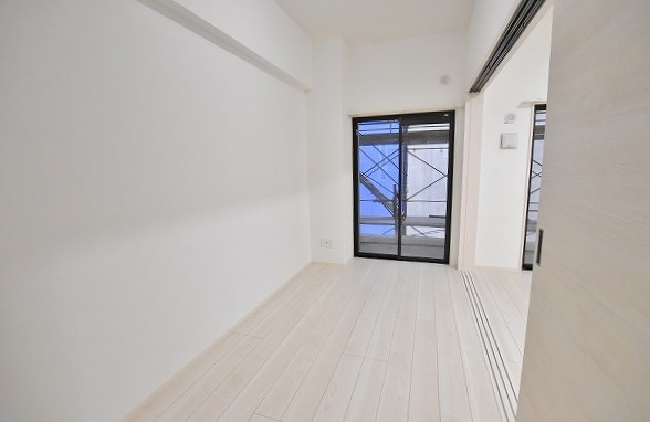 グランシャリオ三萩野 ベッドルーム