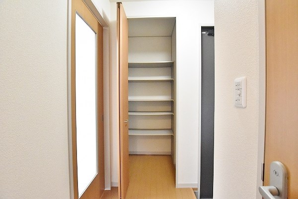 シャーメゾンみちC棟 その他12