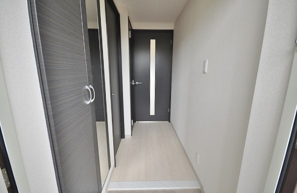 リオ　ラクーコ 玄関