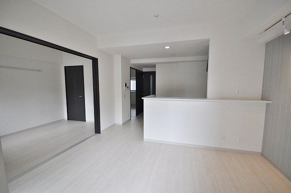 リオ　ラクーコ リビング