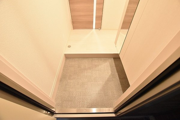 Aire de repos（エルデルポ） 玄関