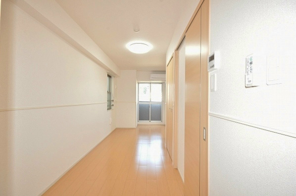 シェーナ下到津  リビング