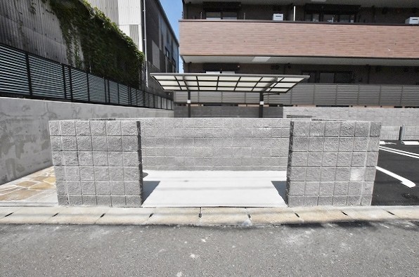 Polonia Matsubara Ａ棟 (ポロニア松原Ａ棟) その他外観2