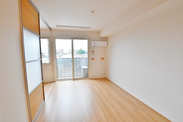 Ｆｏｒｅｓｔ　ｒｉｖｅｒ(フォレストリバー)    リビング