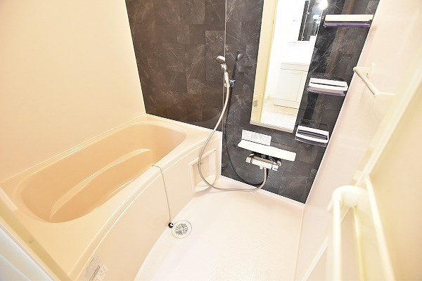 クレメント小倉南壱番館 風呂画像