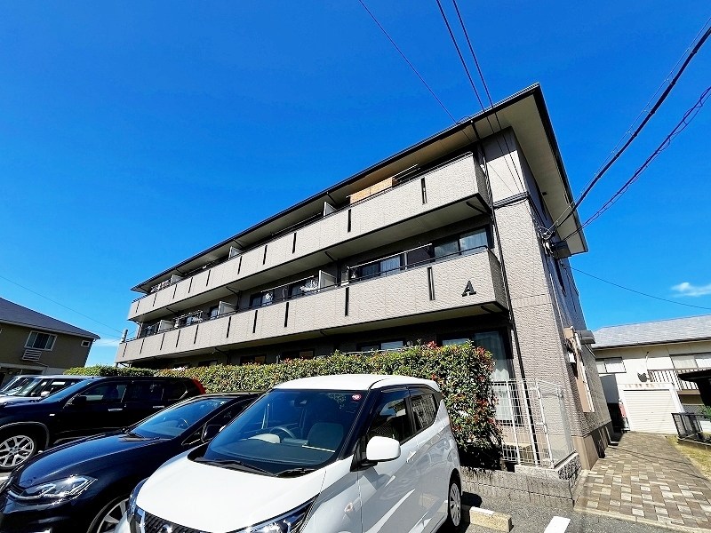 ルミエール赤坂 　 302号室 外観