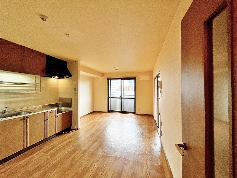 ルミエール赤坂 リビング