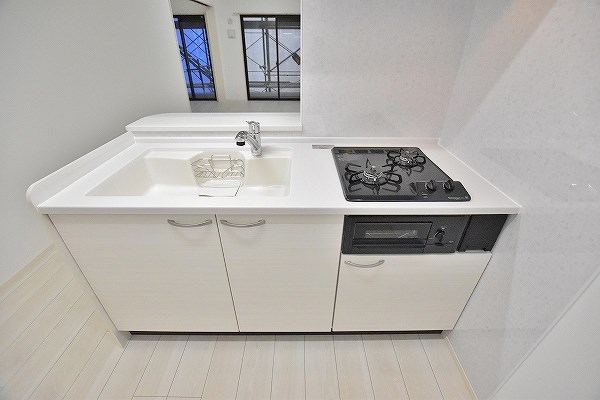 グランシャリオ三萩野 キッチン