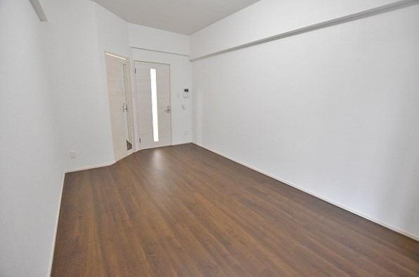 グランシャリオ三萩野 リビング