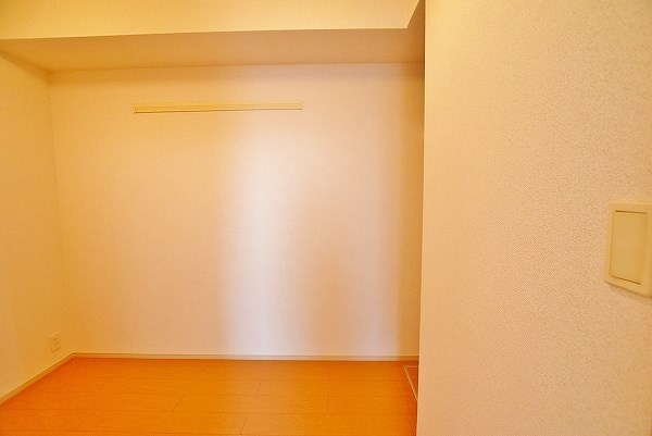 ラインハイム足立山Ａ棟 その他23