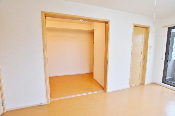 ラインハイム足立山Ａ棟 その他30