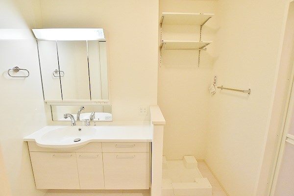 paisible　palais(ペイスブル　パレ) その他13