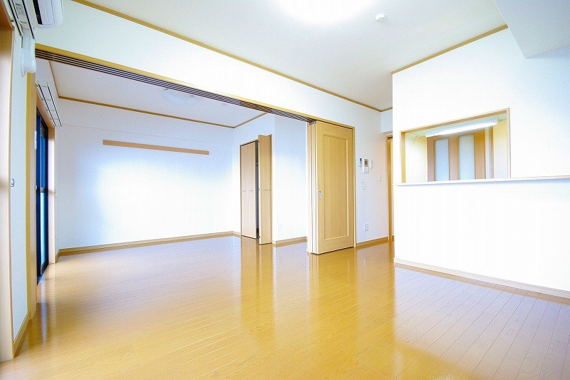 エヴァーグリーンＮ リビング