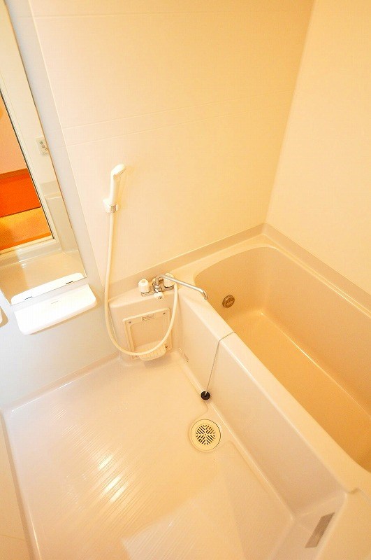 エヴァーグリーンＮ 風呂画像