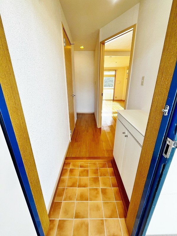 ファミールヒイラギＢ 玄関