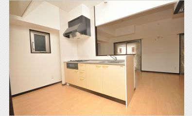 戸畑駅前銀座ビル リビング