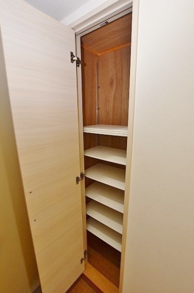 Studie TOBIHATA (スタディ飛幡)   その他6