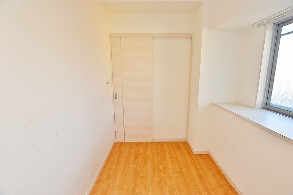 Studie TOBIHATA (スタディ飛幡)   その他10