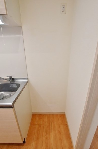 Studie TOBIHATA (スタディ飛幡)   その他25