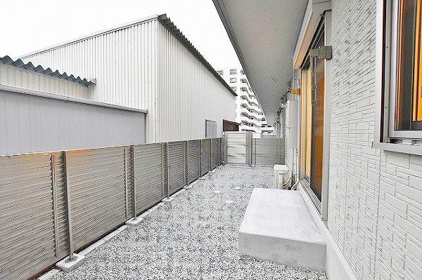 Ｌｅａｆｕｌｌ ベランダ