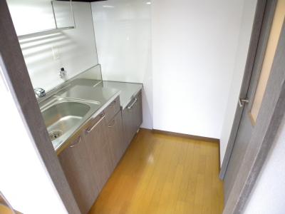 ロイヤルセンターＢＬＤ  キッチン