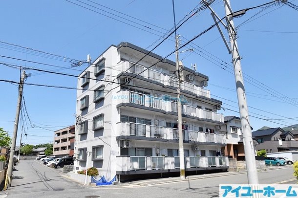 シャトレ上の原 102号室 外観