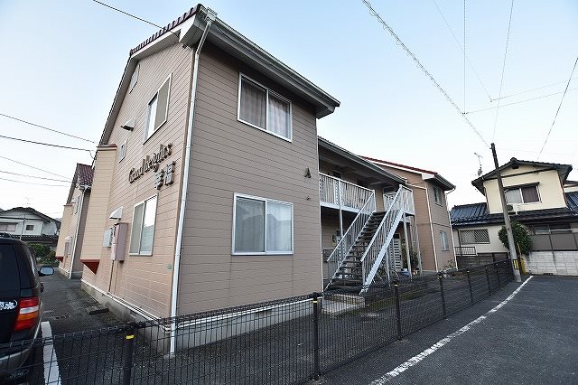 グランドハイツ幸福　A棟 102号室 外観