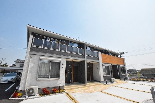 ピュアタウン小倉  203号室 外観