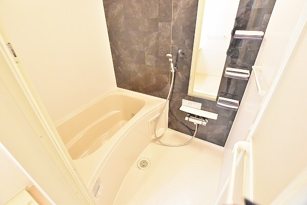 アヴニールⅡ 風呂画像