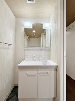 サンビル守恒 その他1